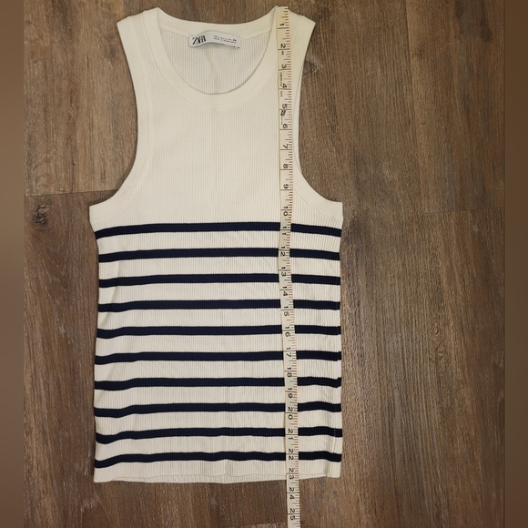 NWOT Zara Striped Knit Sleeveless Top Size Large White & Dark Blue - Picture 6 of 9